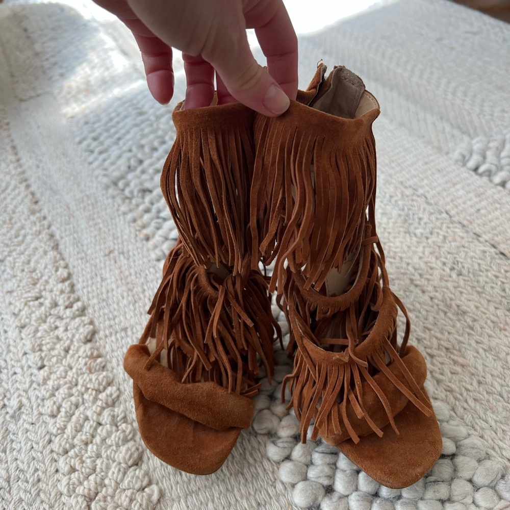 Steve Madden fringe pumps sandals